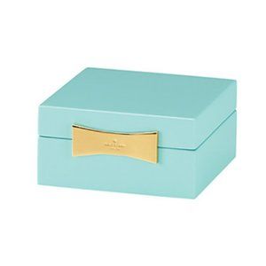 garden drive square jewelry box